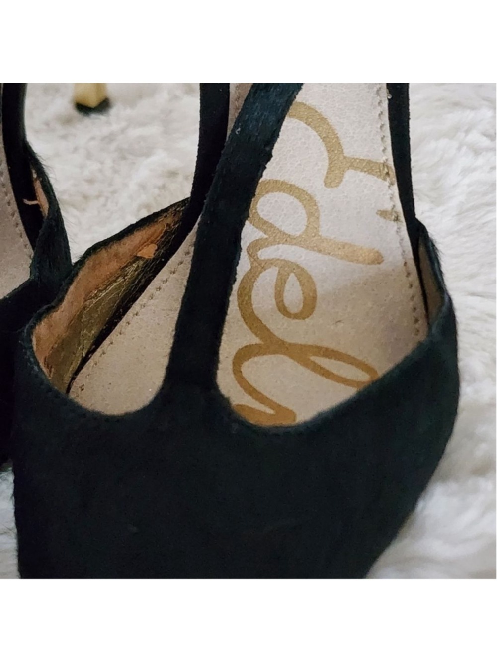 Sam Edelman Black and Gold Calf Hair Tstrap Heels Sz 5 - Picture 12 of 15